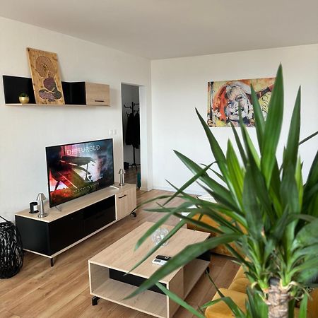 Modern Central Apartment Nitra Exteriör bild